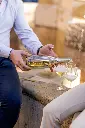 DRY_DRINQS_NOOH_NEALKOHOLINIS_BALTAS_PUTOJANTIS_VYNAS_jpg.webp